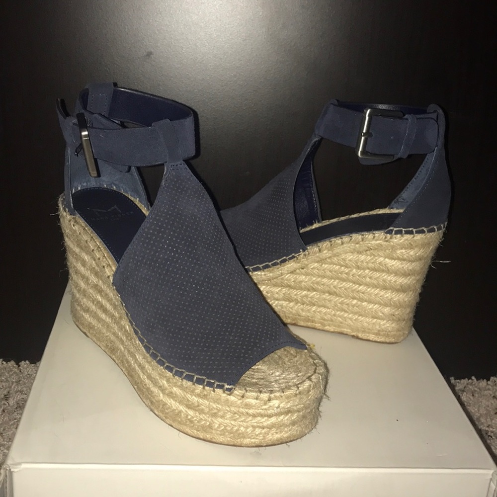 New Navy Wedges💙